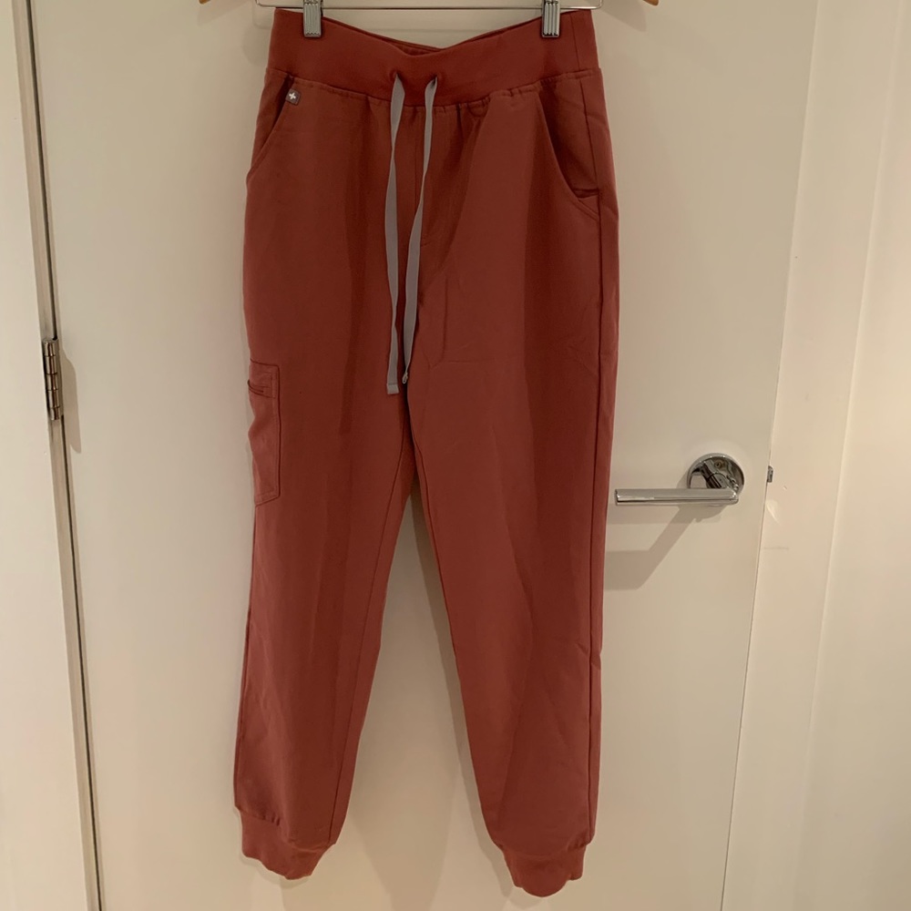 Figs Zamora Joggers. Size small. NWOT